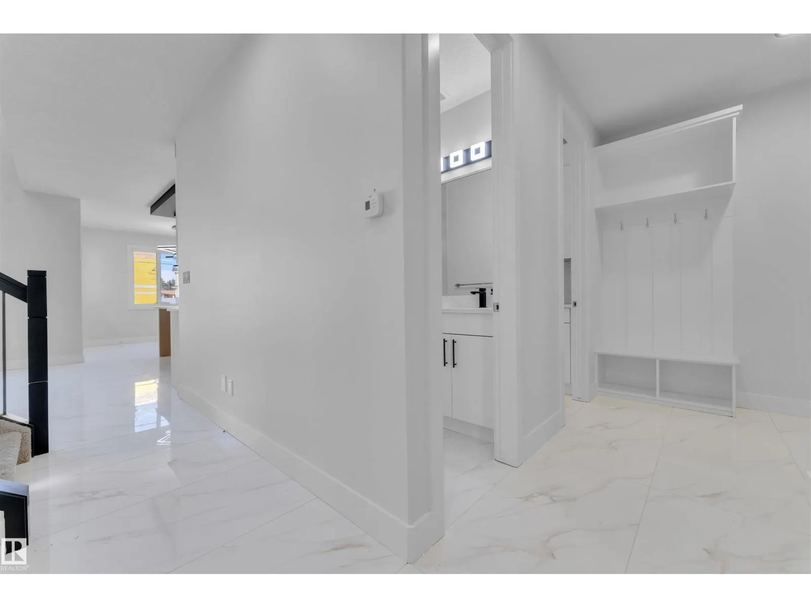 4319 36 ST