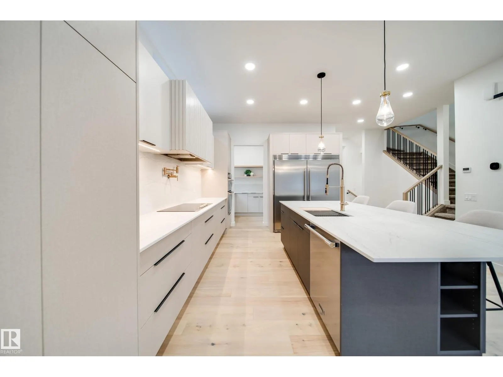 40A VALLEYVIEW CR NW