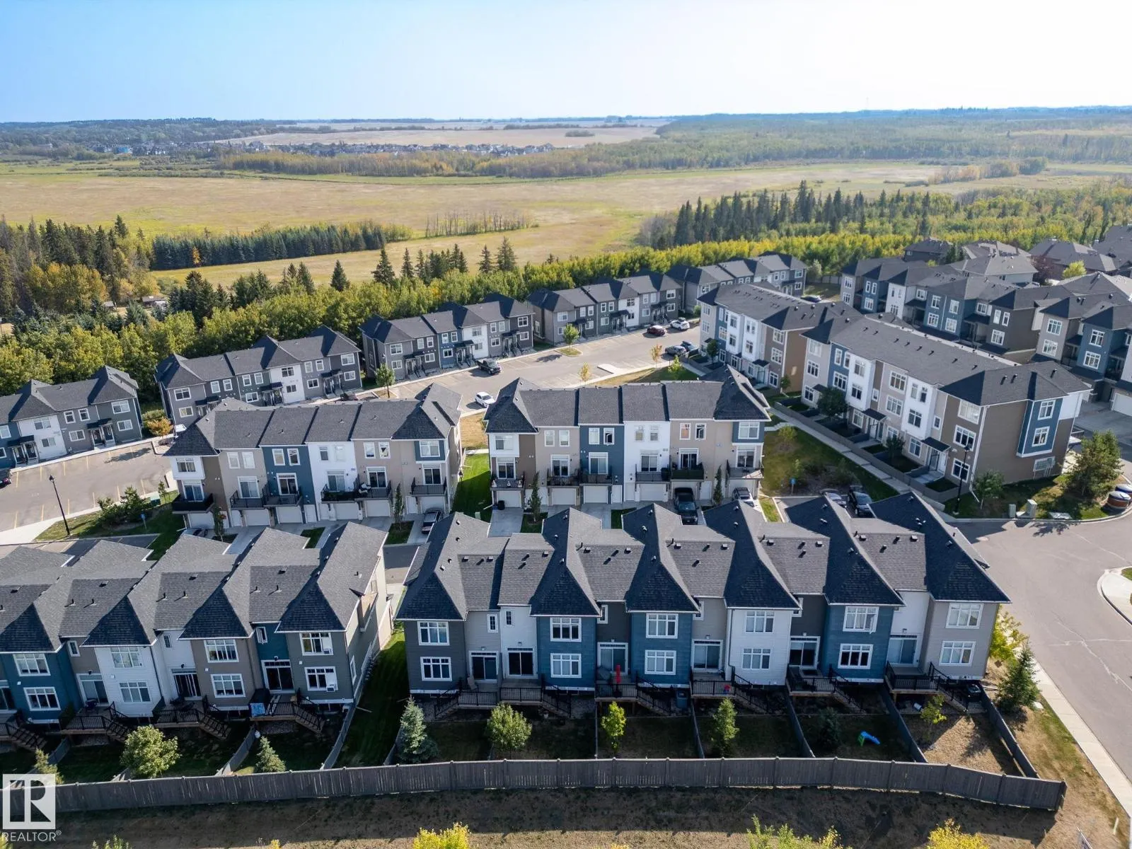 #12 600 BELLEROSE DR