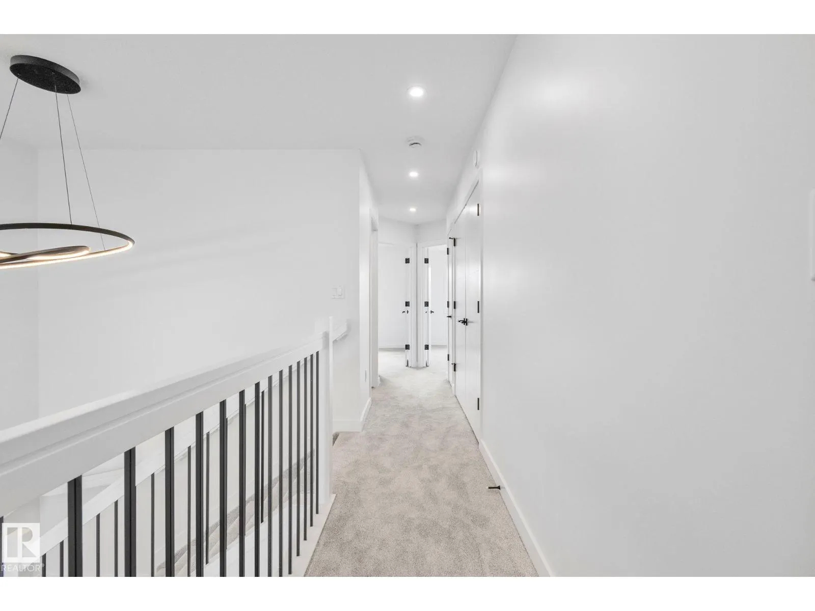 104 Royal ST