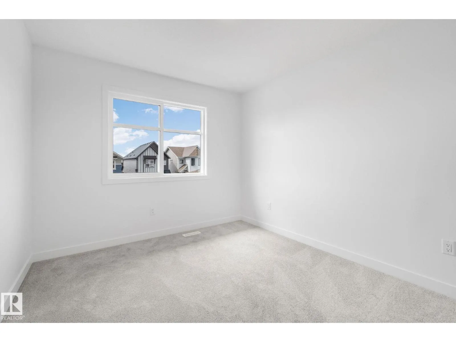 104 Royal ST