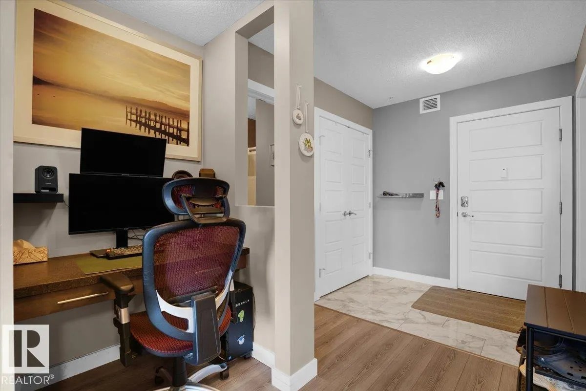 #306 2588 ANDERSON WY SW