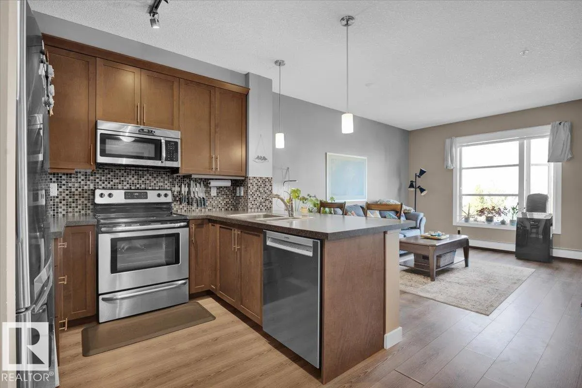 #306 2588 ANDERSON WY SW