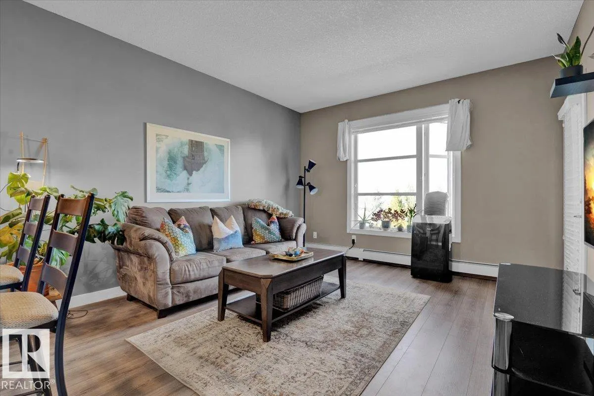 #306 2588 ANDERSON WY SW