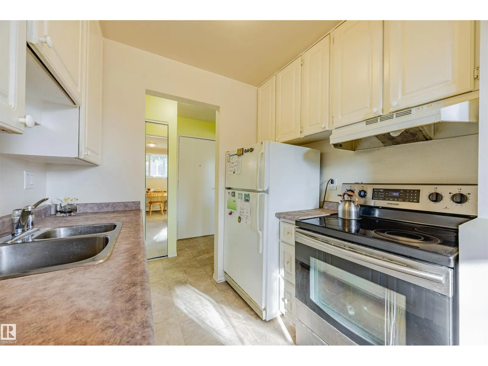 #104 11445 41 AV NW
