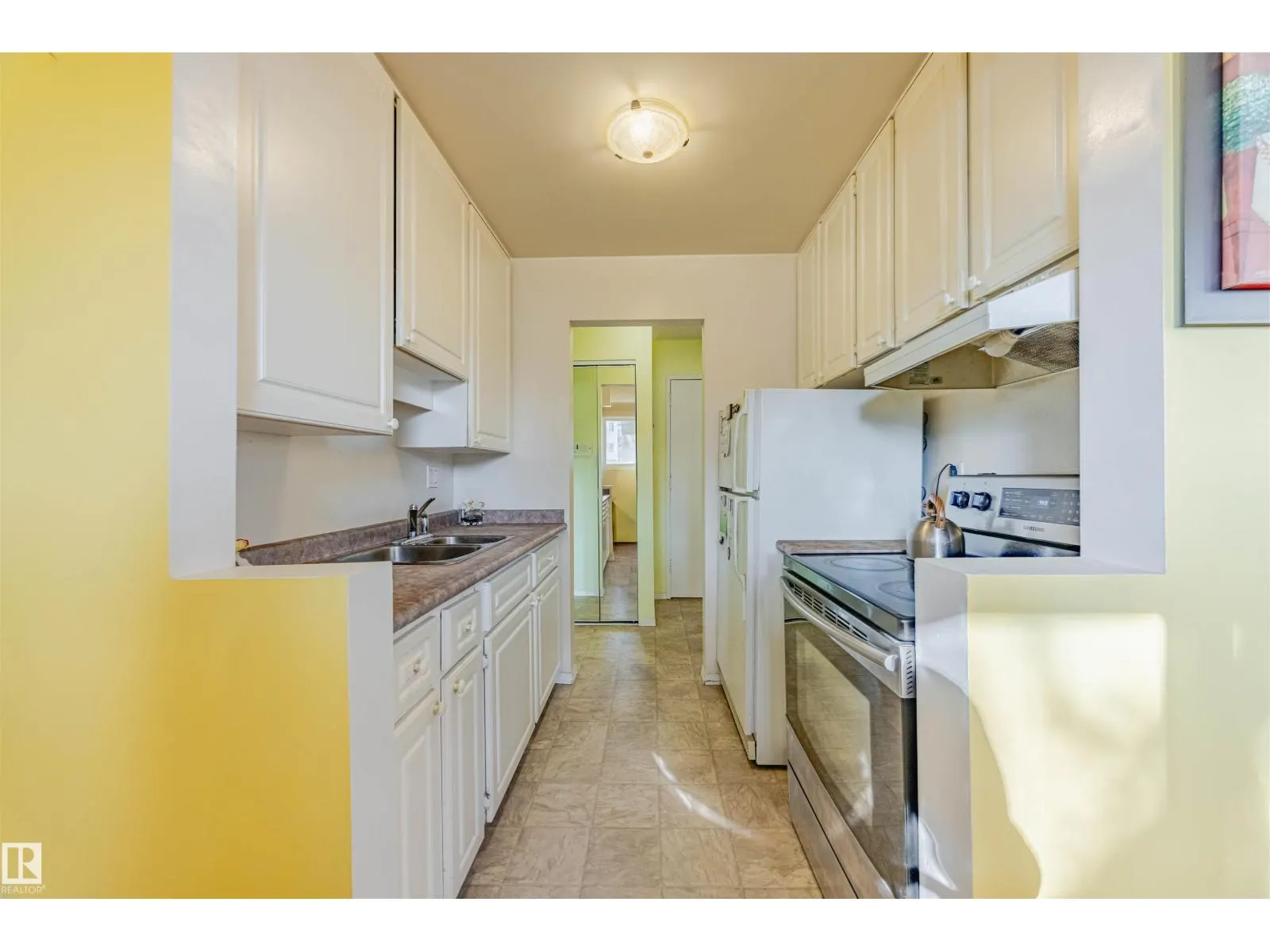 #104 11445 41 AV NW
