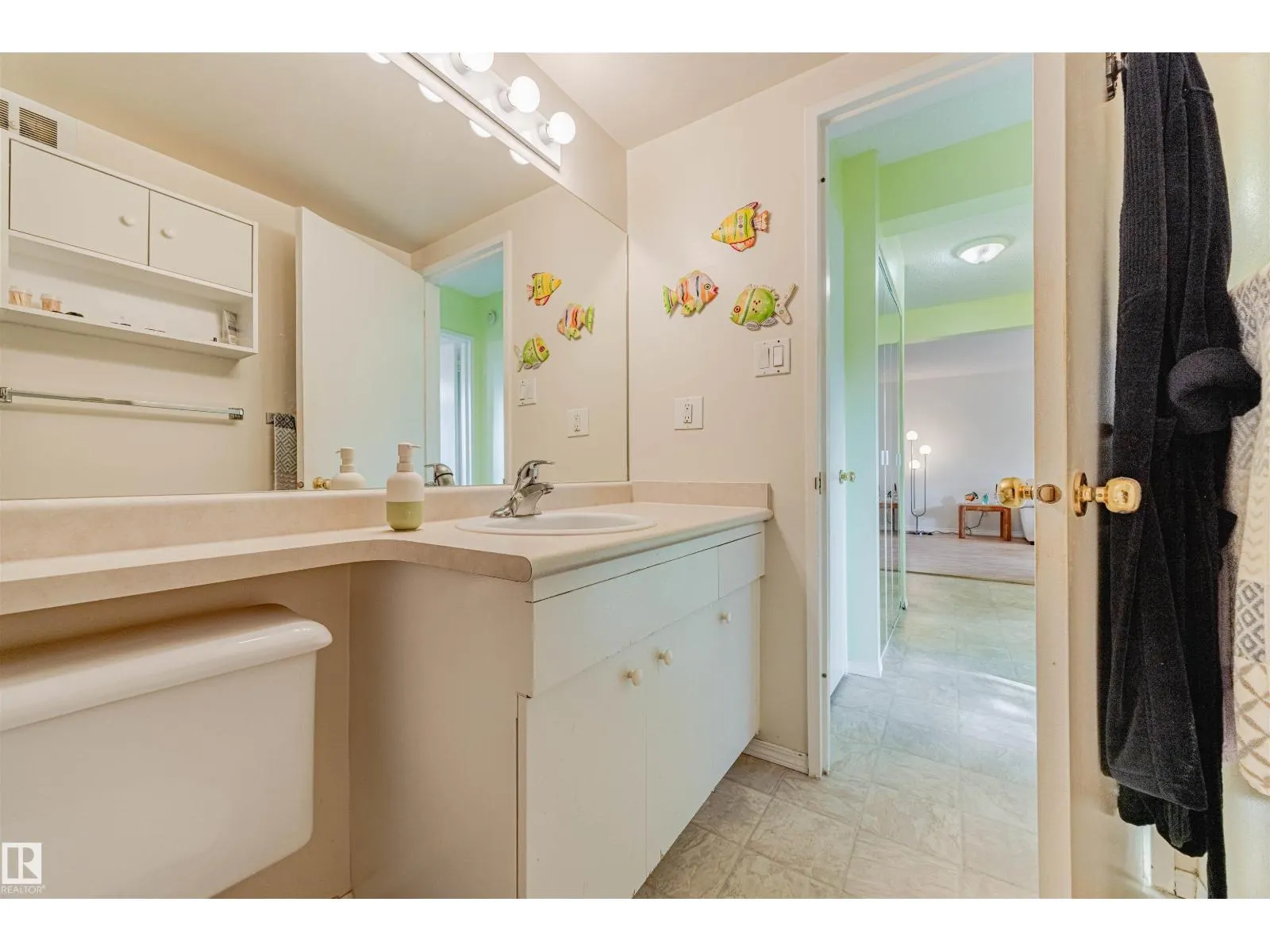 #104 11445 41 AV NW
