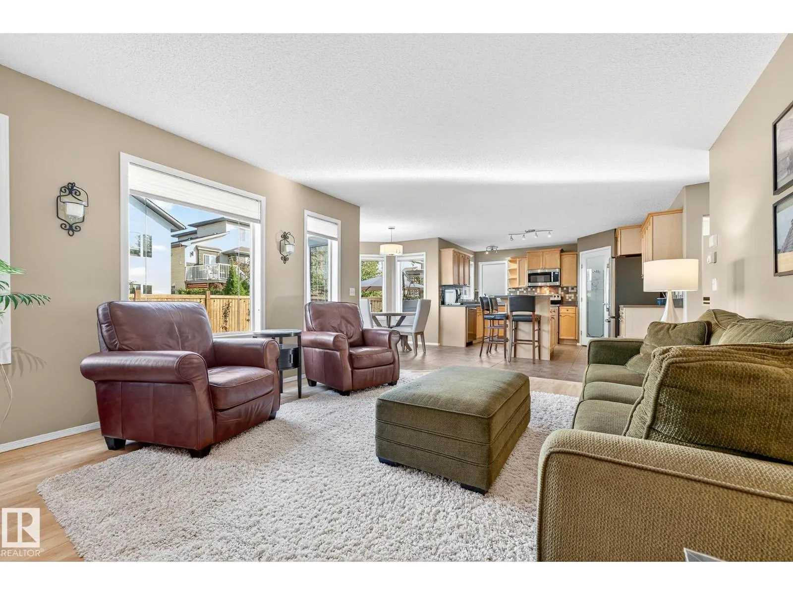 505 FORREST DR