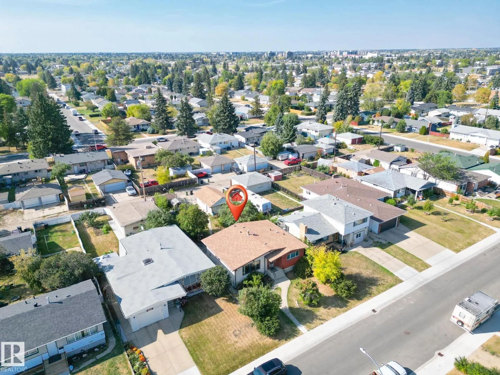 12920 87 ST NW