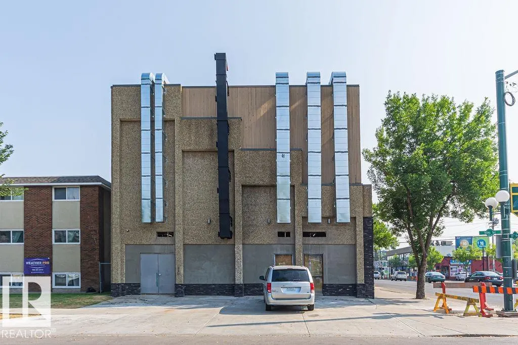#3rd floor 10508 107 AV NW