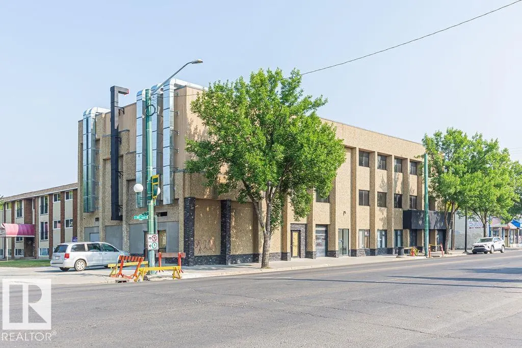 #3rd floor 10508 107 AV NW