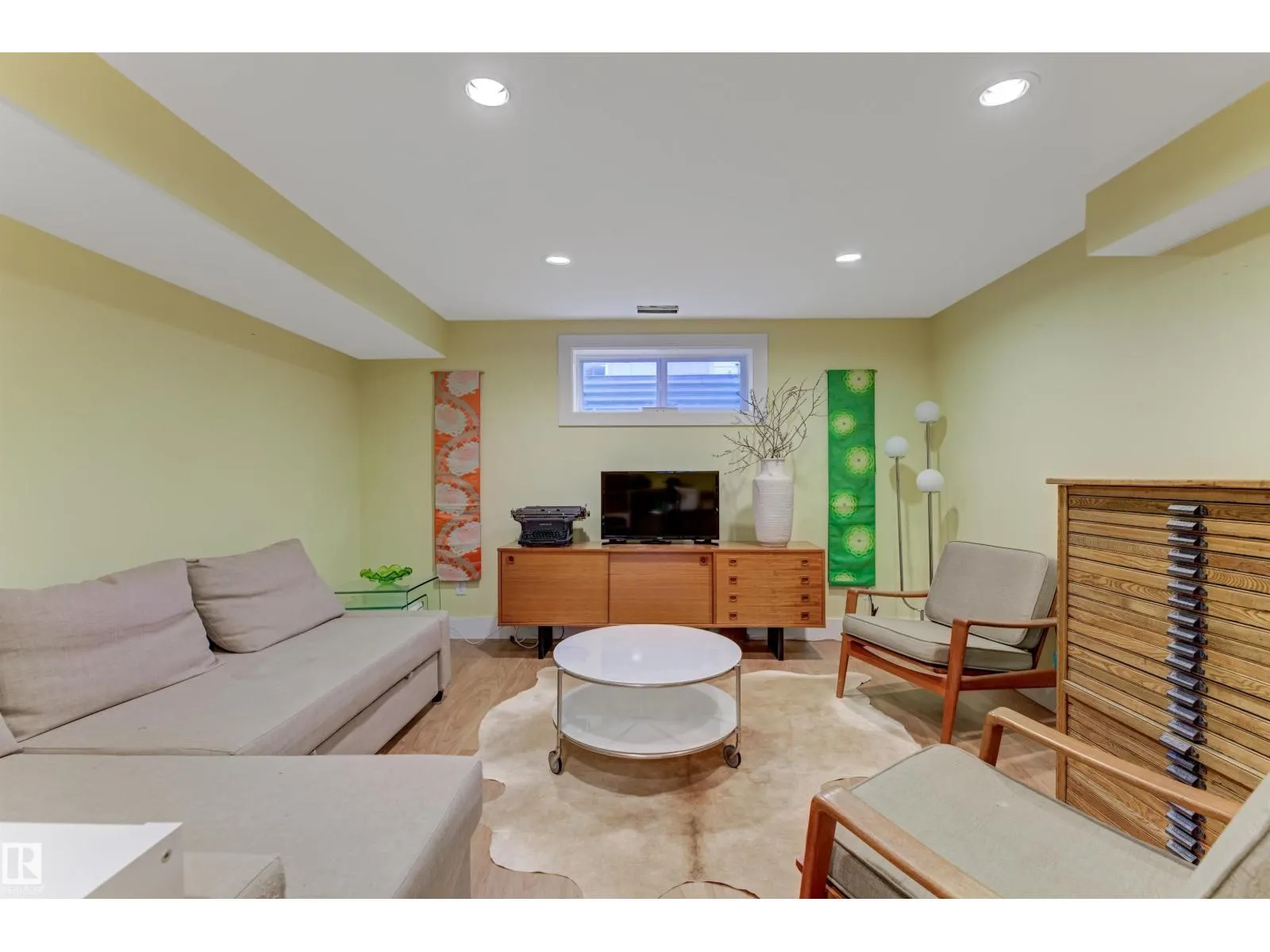 11126 118 ST NW