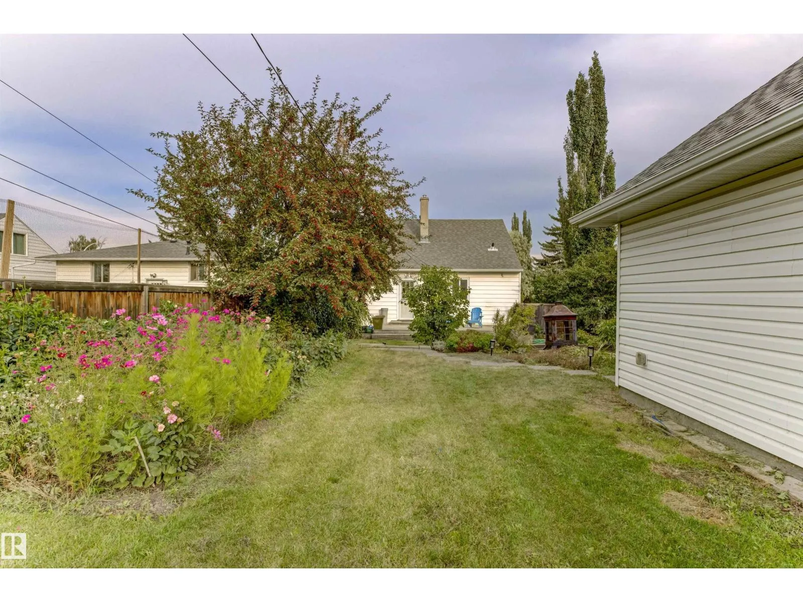 11126 118 ST NW