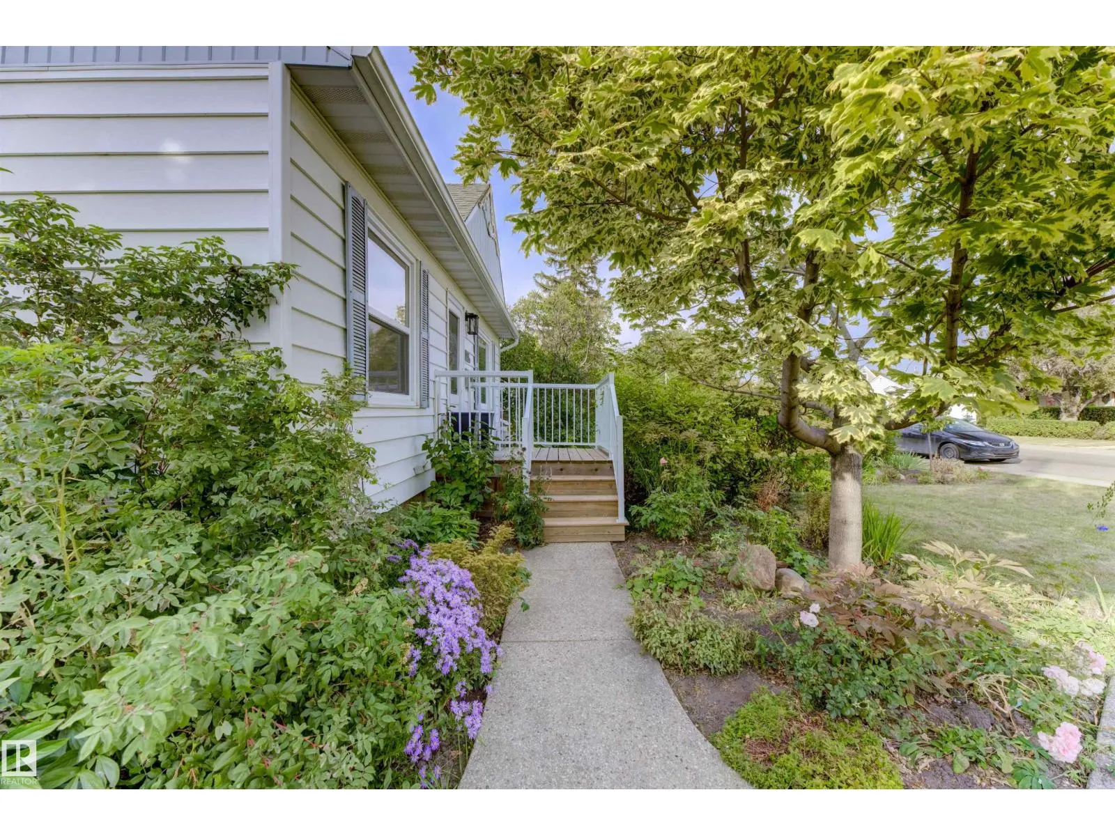 11126 118 ST NW