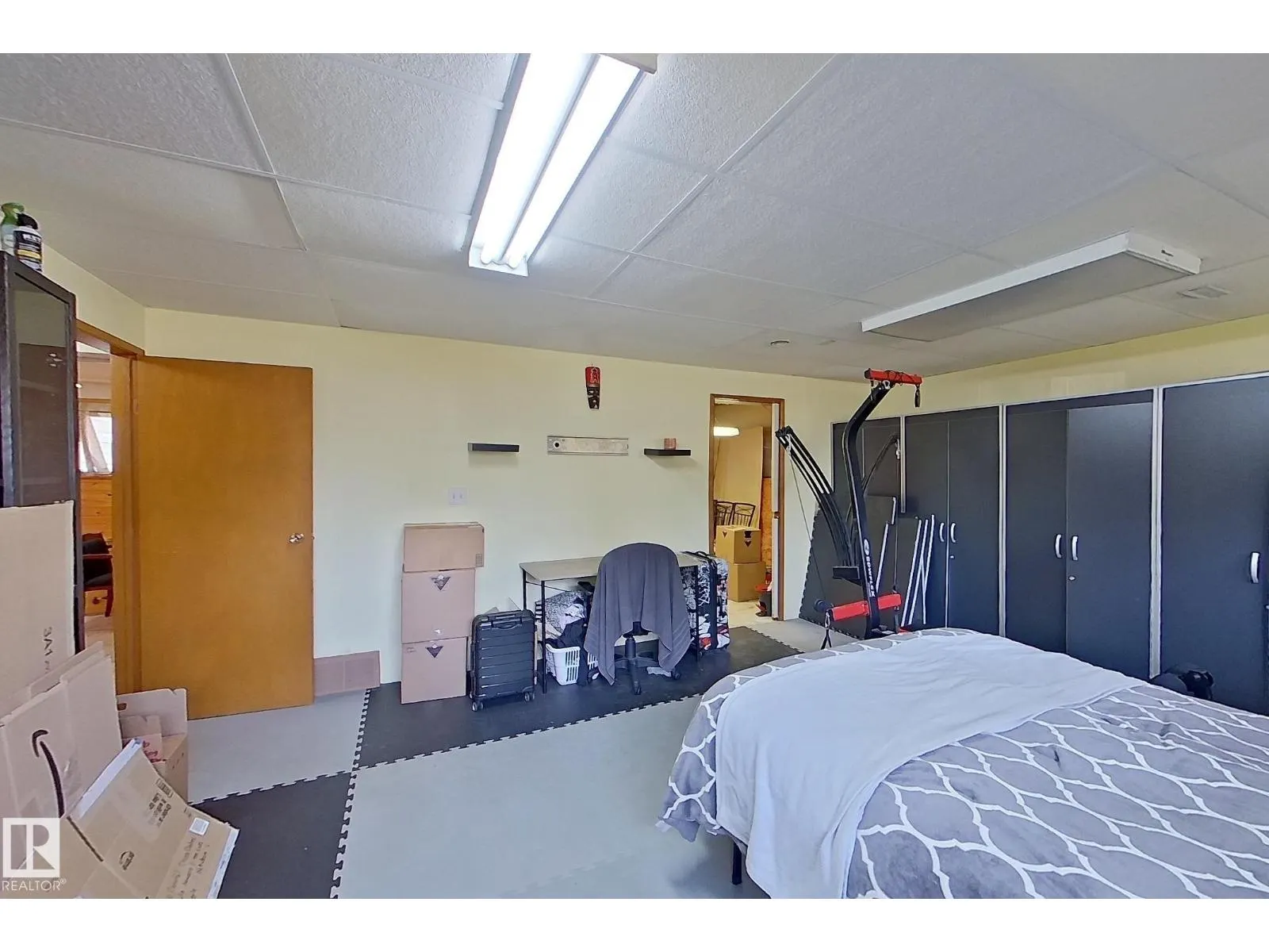 45 GREYSTONE CR