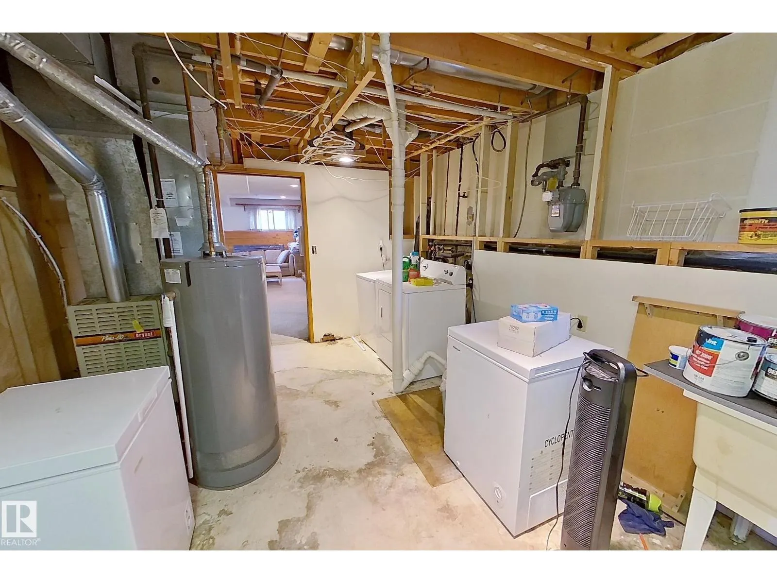 45 GREYSTONE CR