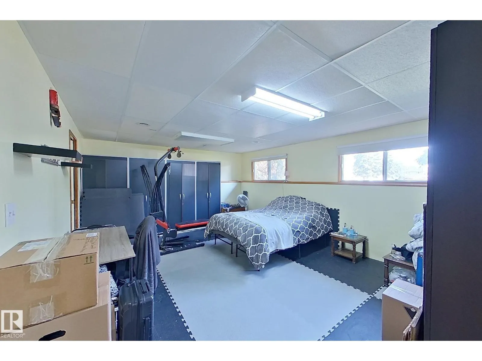 45 GREYSTONE CR