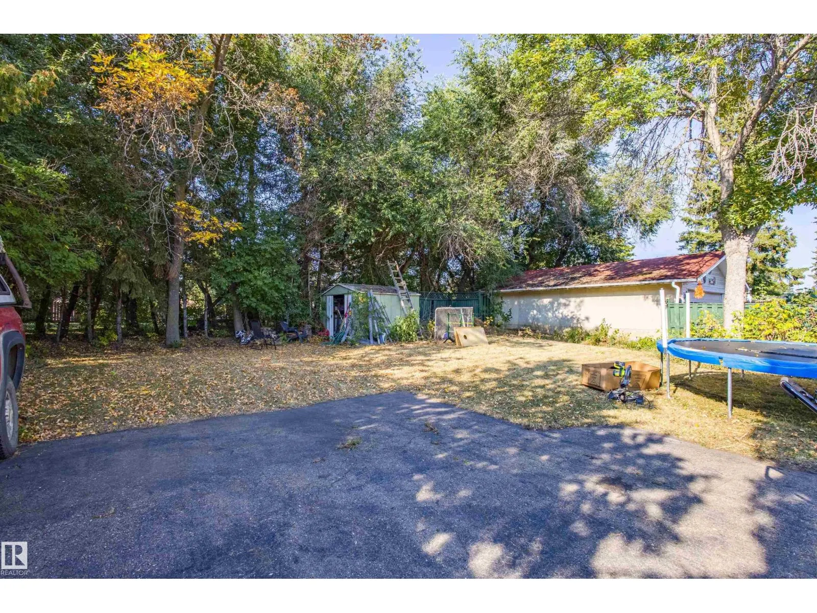 45 GREYSTONE CR