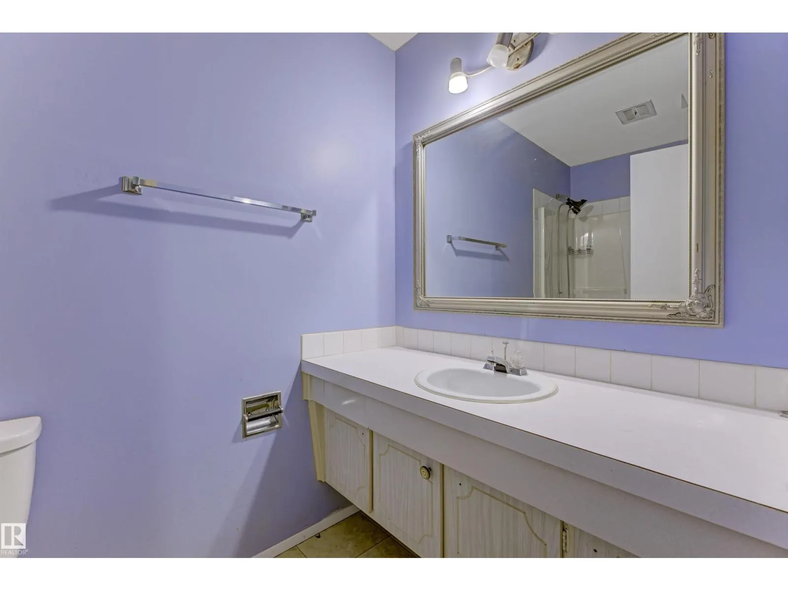 3116 112 AV NW