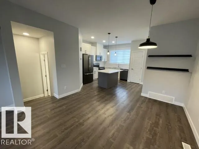 523 Paterson WY SW SW
