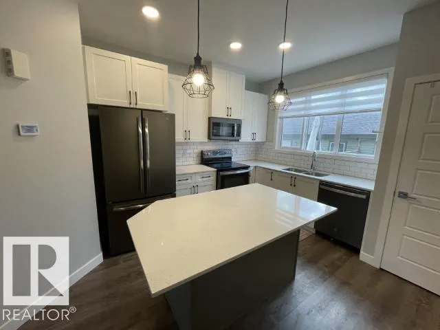 523 Paterson WY SW SW