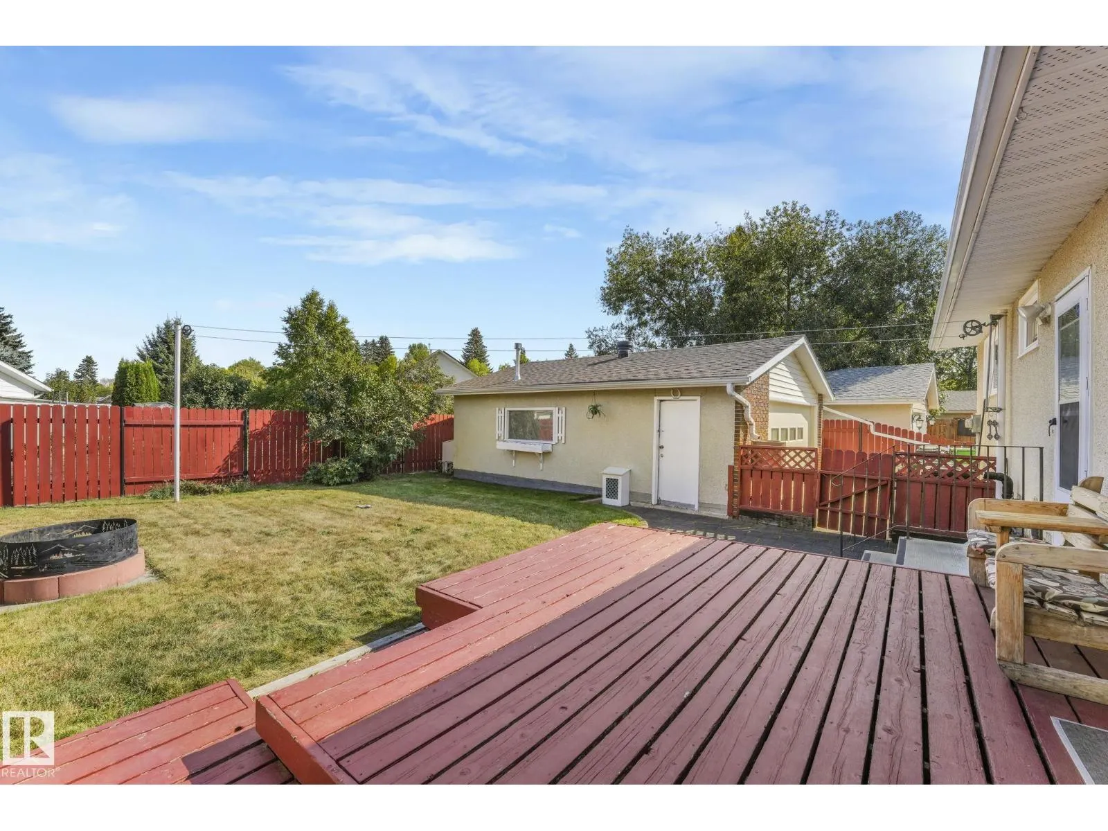 22 LAROSE DR