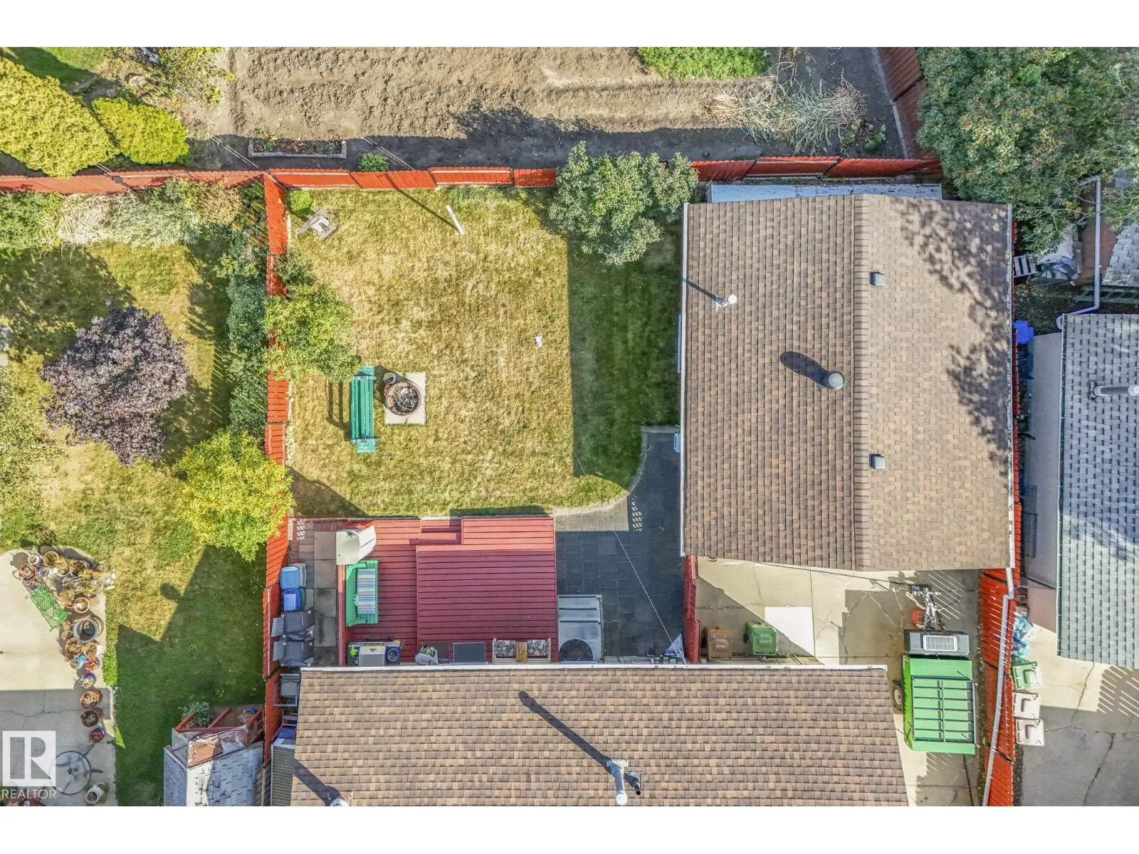 22 LAROSE DR