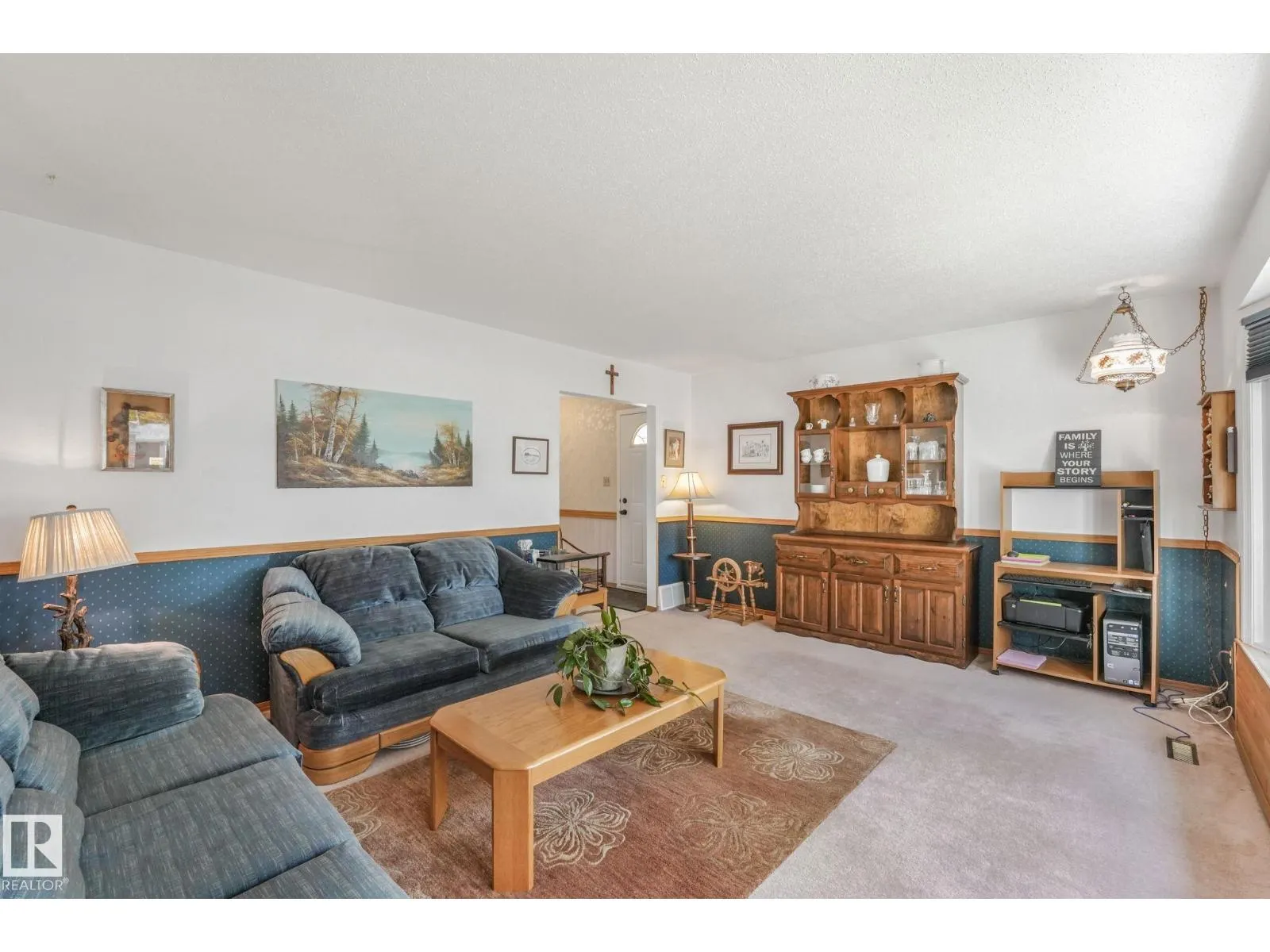 22 LAROSE DR