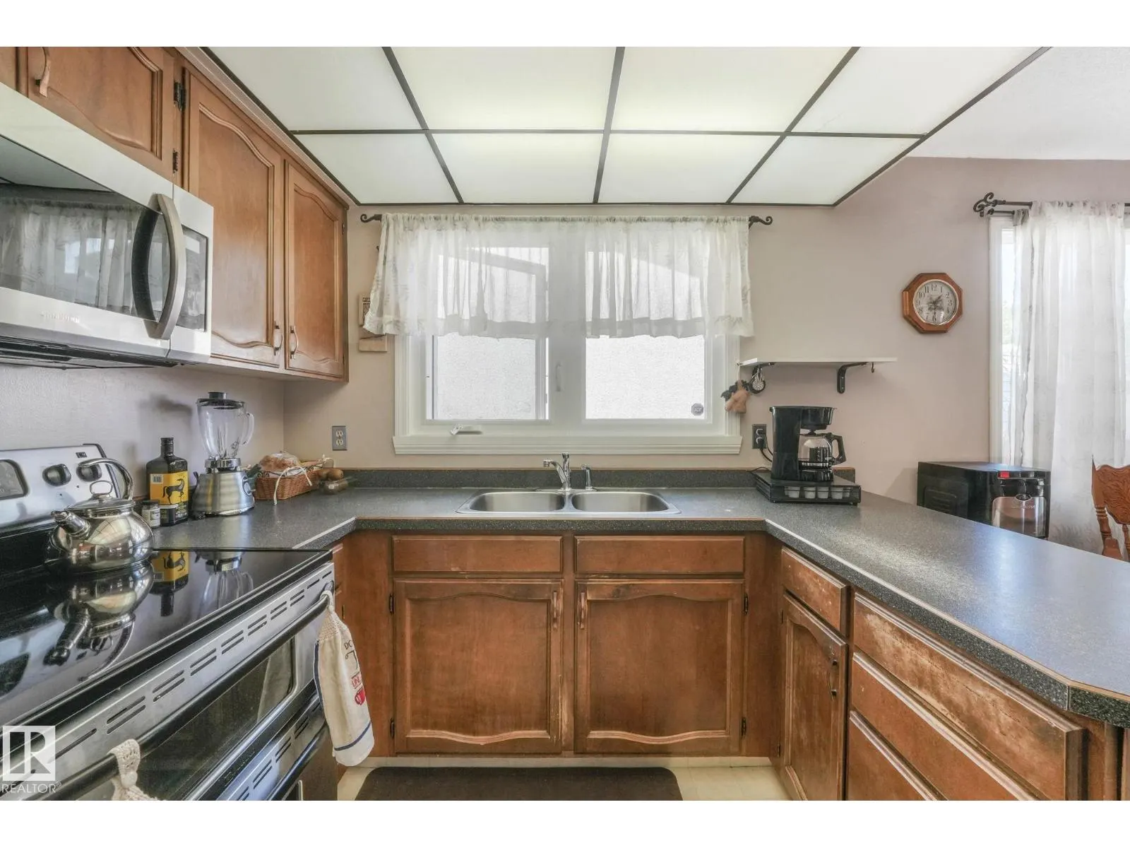 22 LAROSE DR