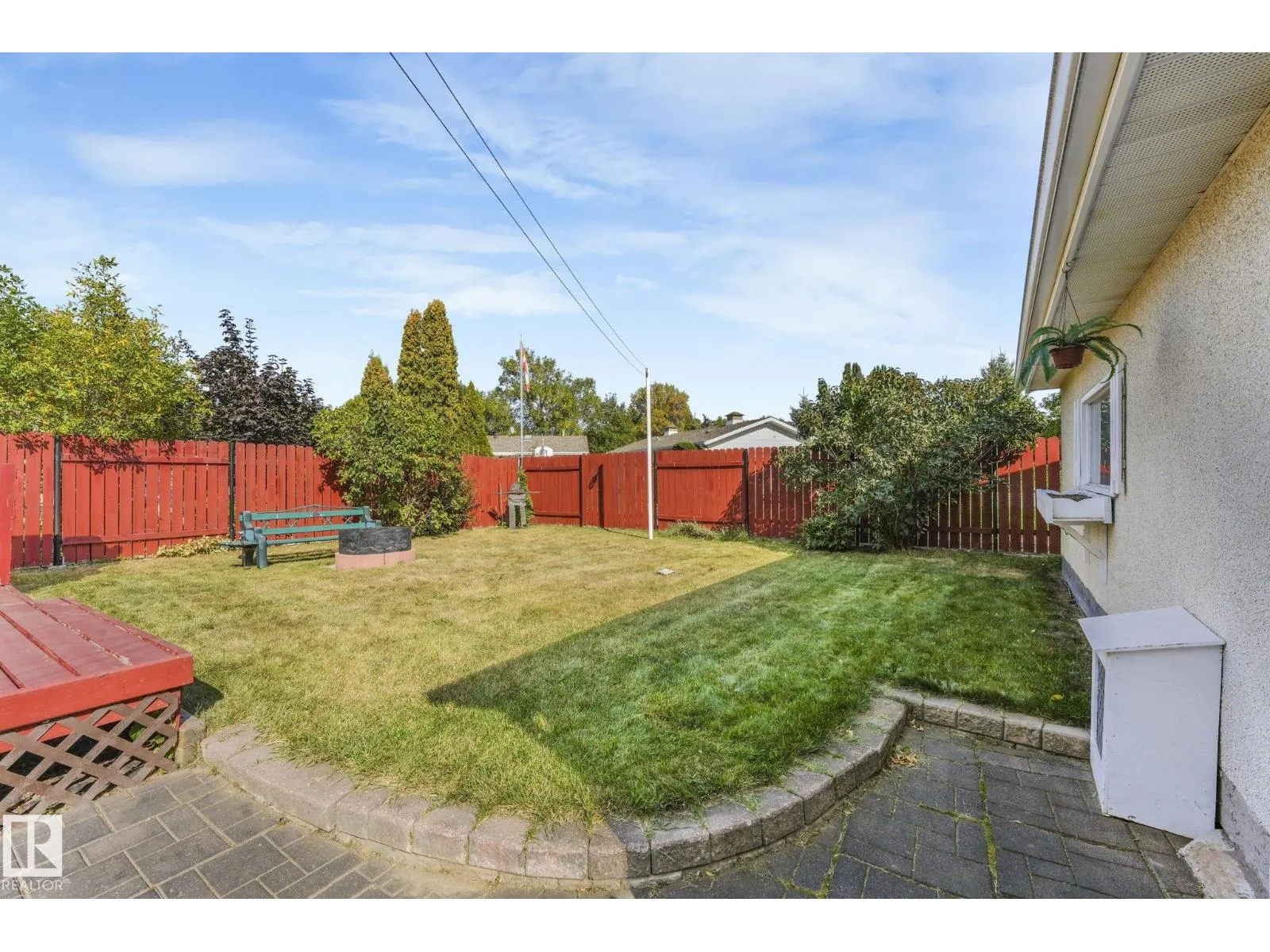 22 LAROSE DR