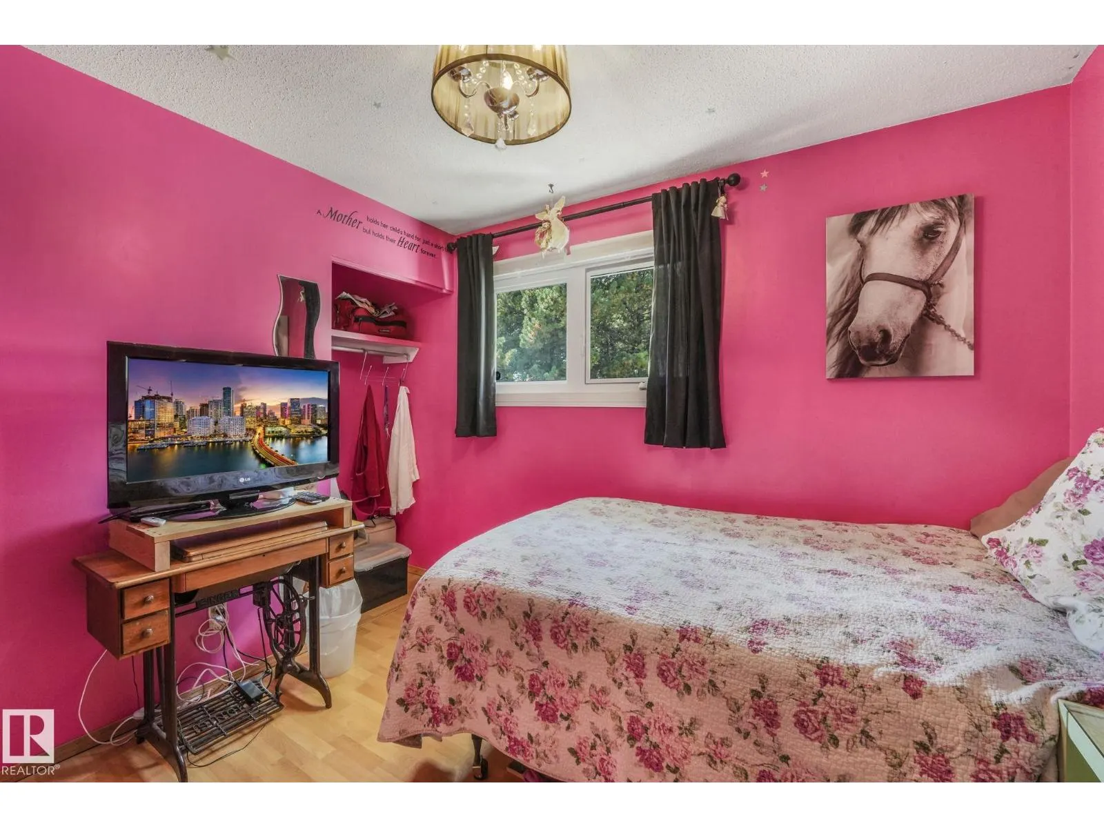 22 LAROSE DR