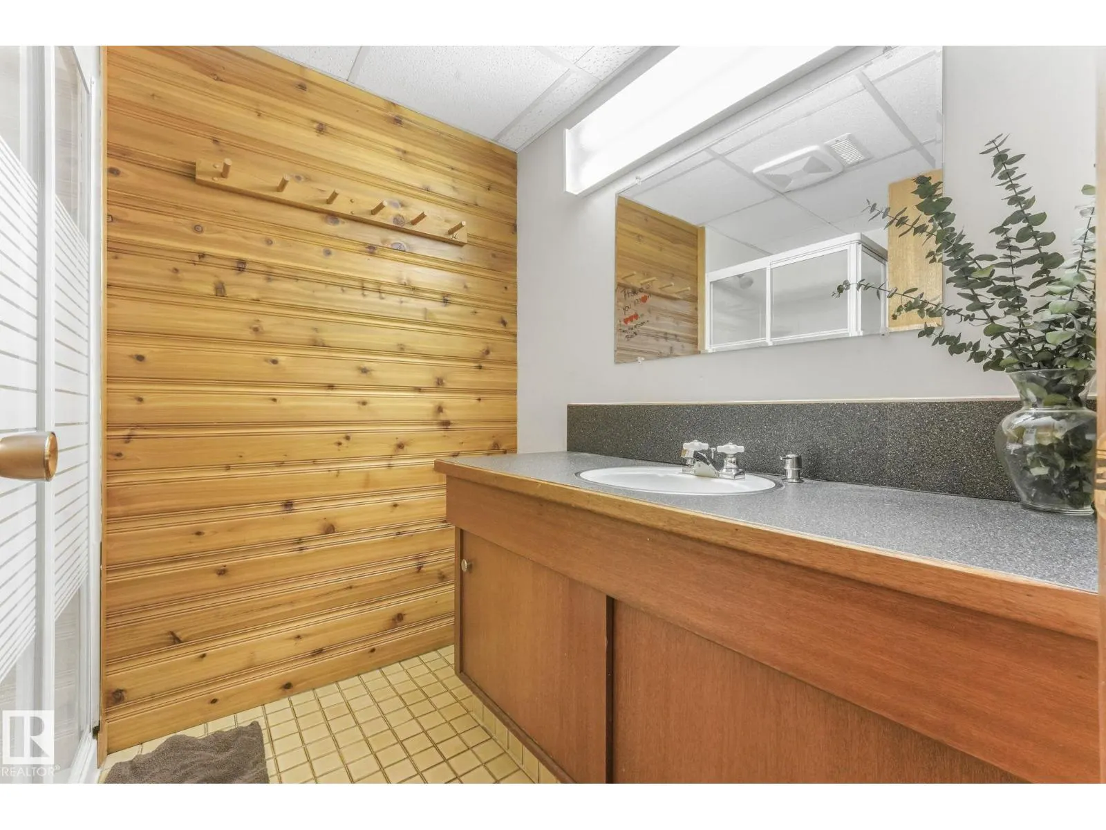 22 LAROSE DR