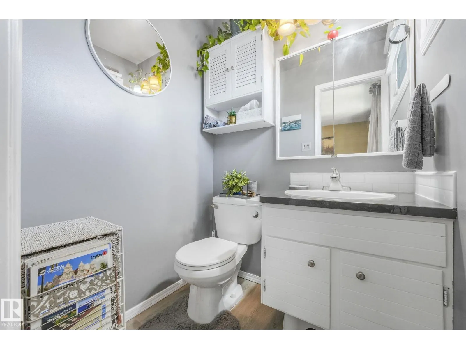 22 LAROSE DR