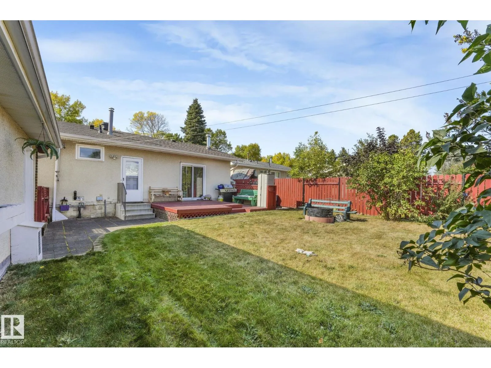 22 LAROSE DR