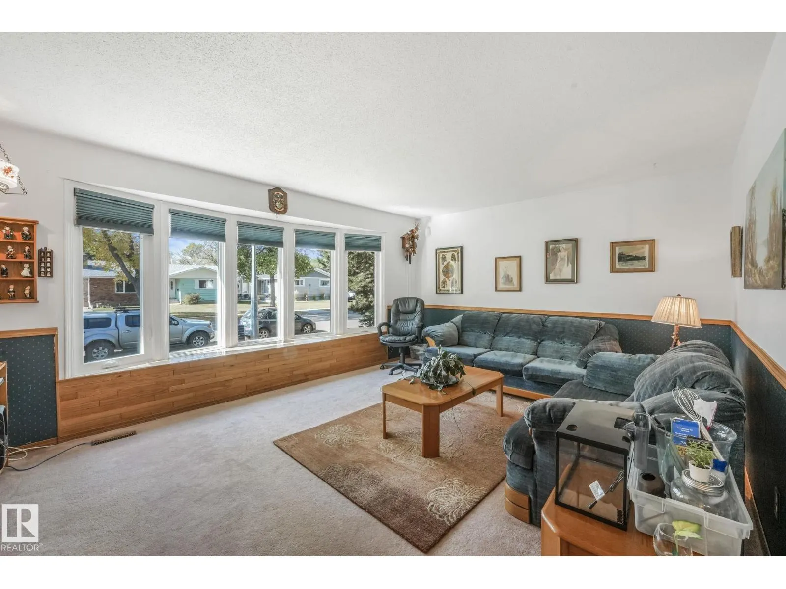 22 LAROSE DR