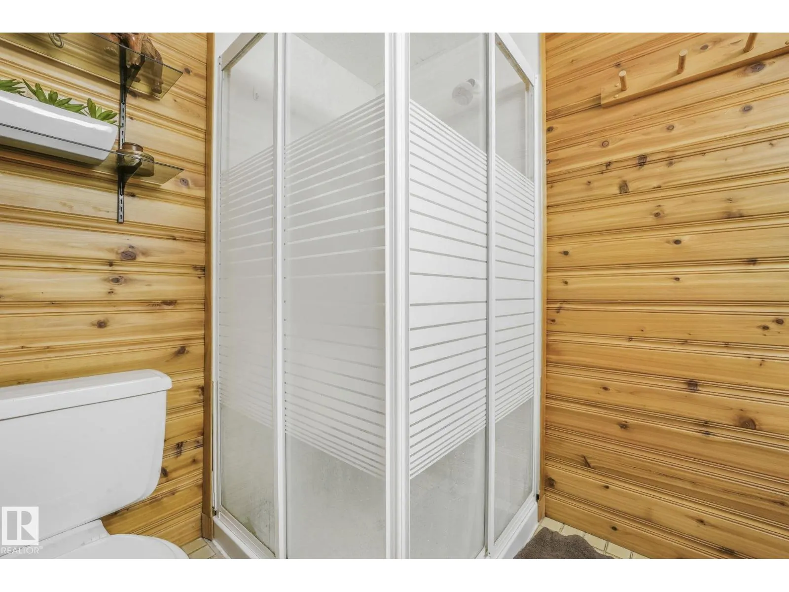 22 LAROSE DR
