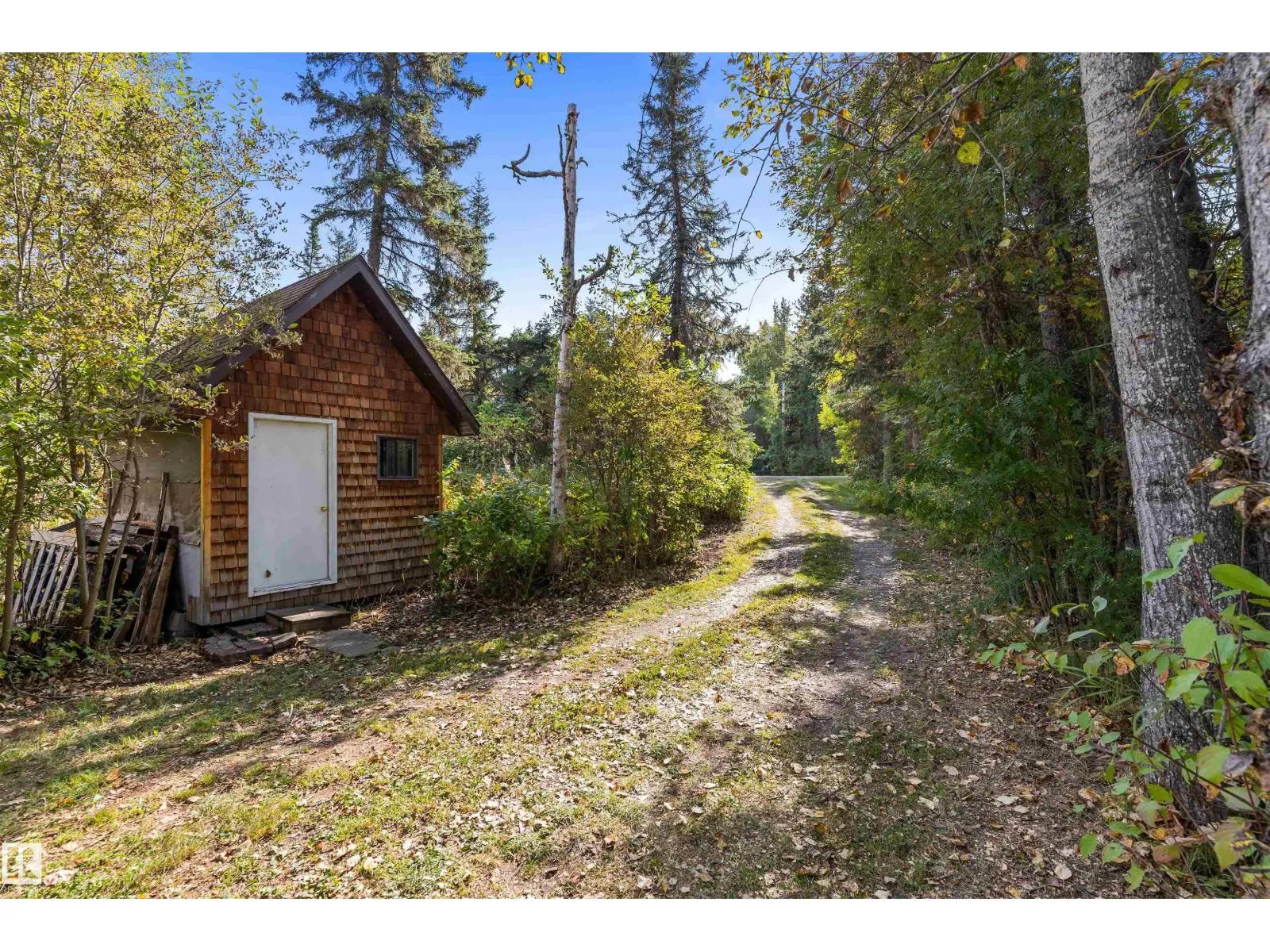 #98 4418 HWY 633
