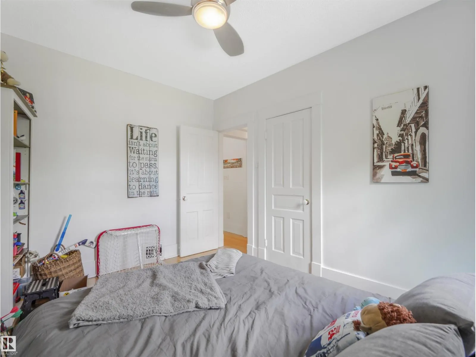 10943 125 ST NW