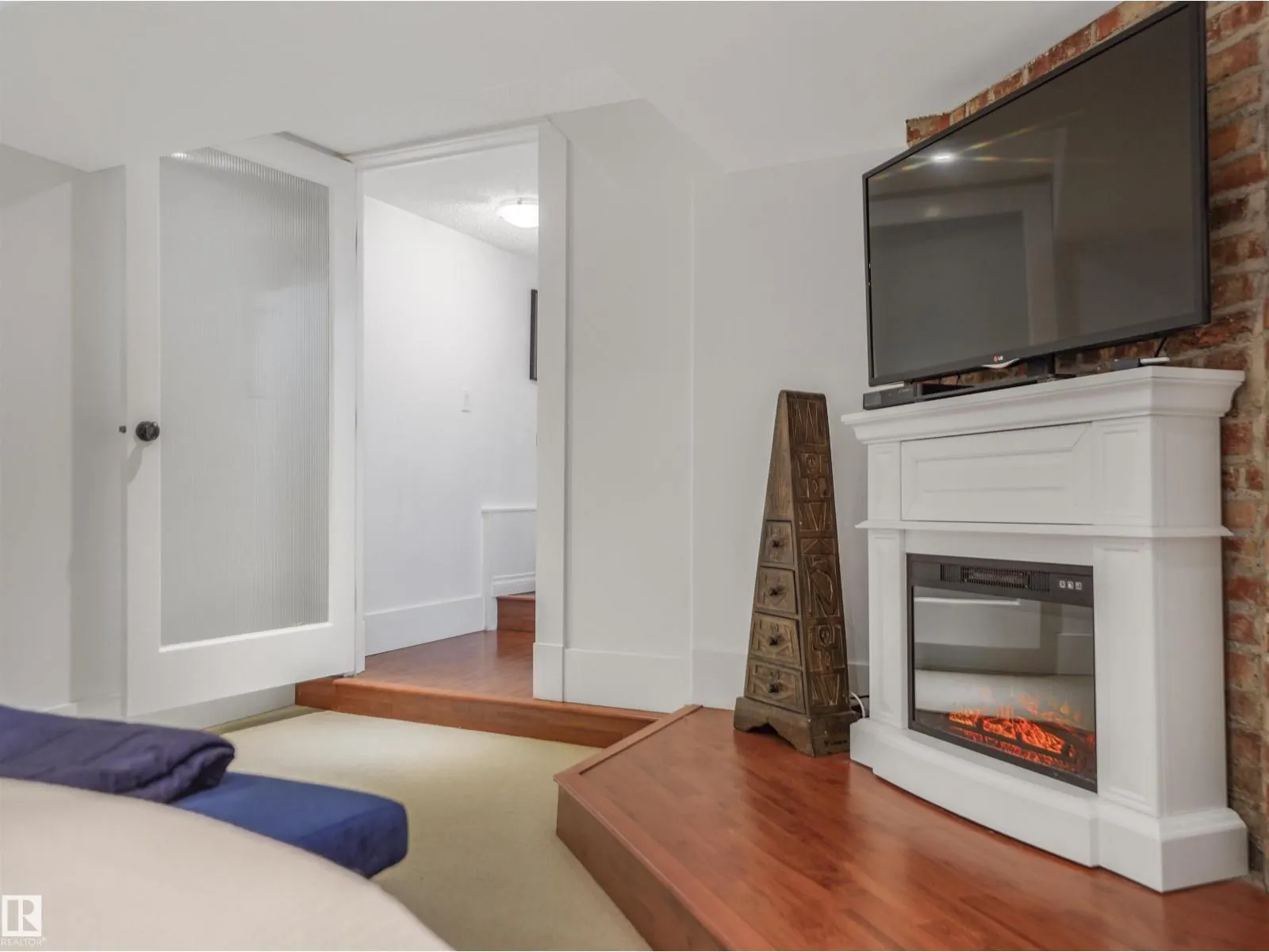 10943 125 ST NW