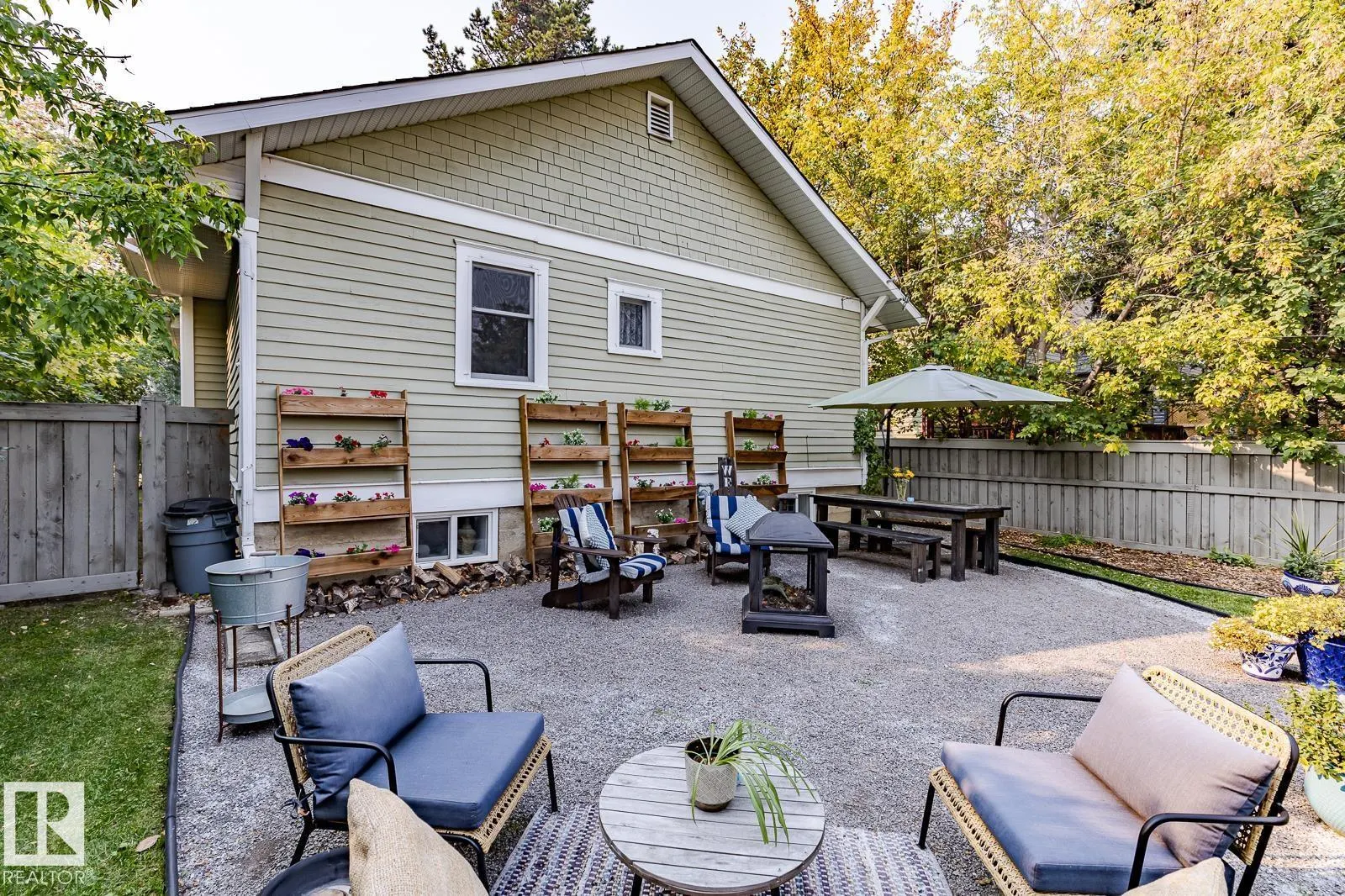 10943 125 ST NW