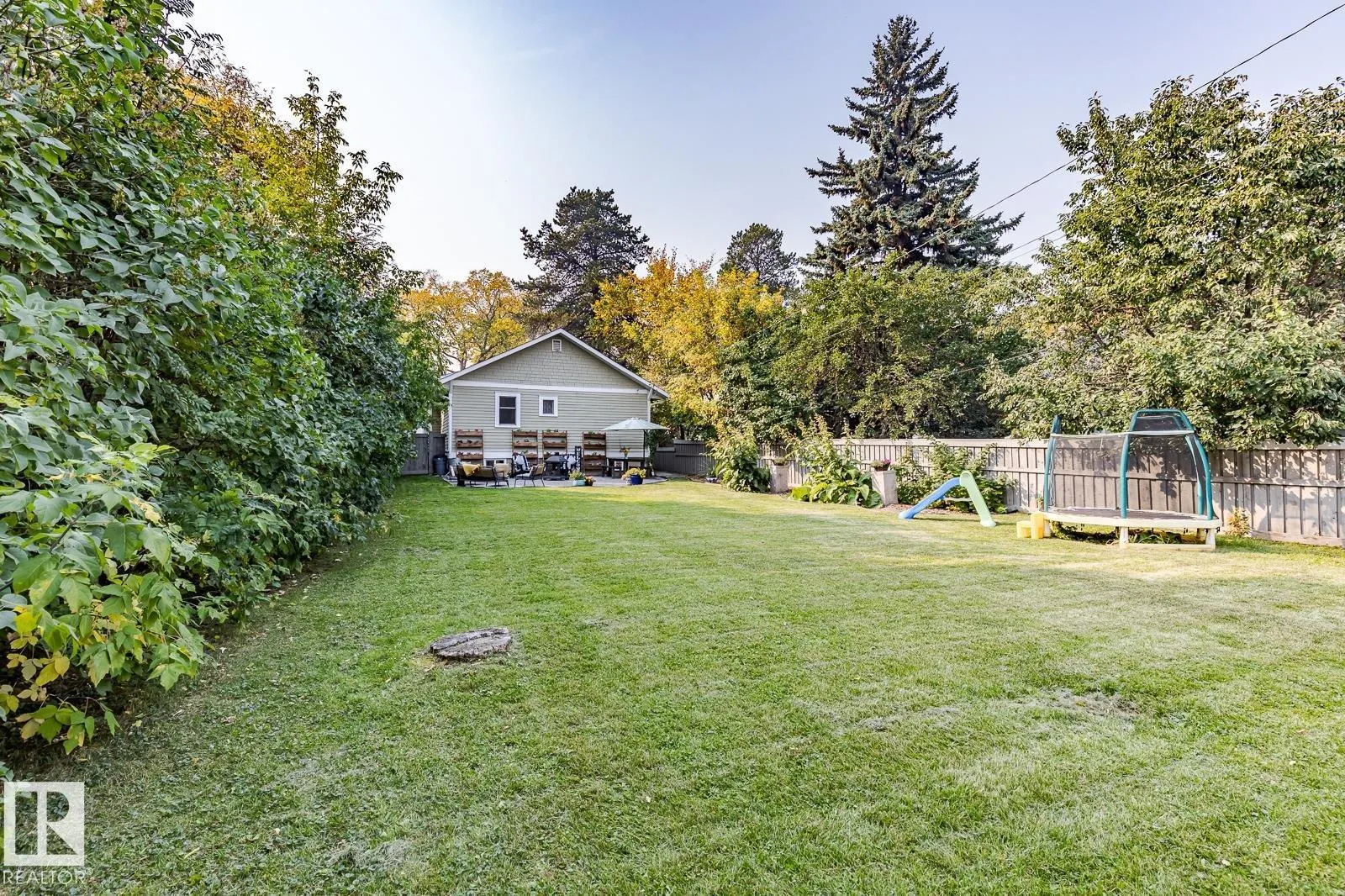 10943 125 ST NW