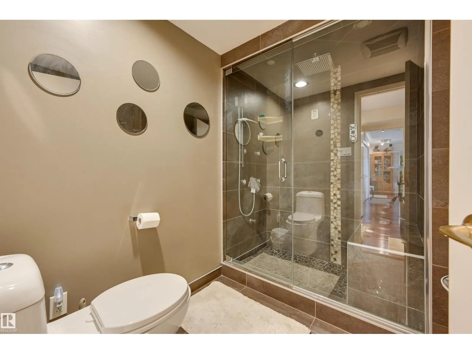 #408 14810 51 AV NW