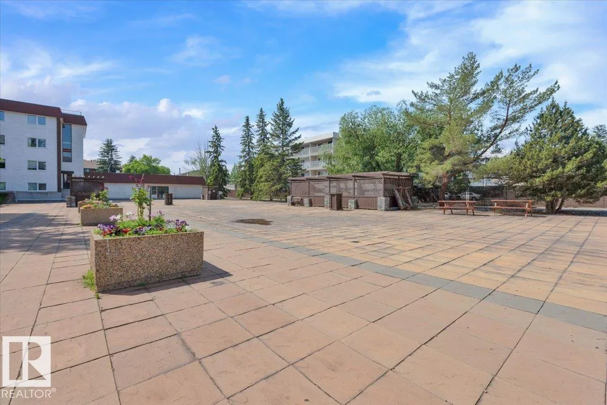 #408 14810 51 AV NW