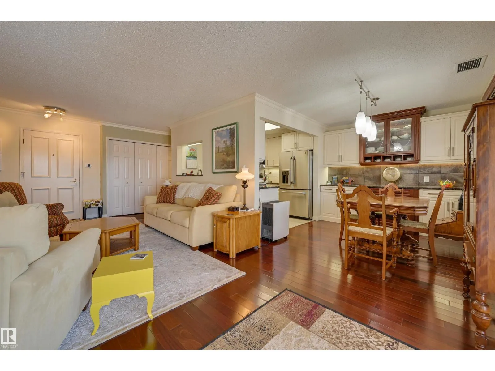 #408 14810 51 AV NW