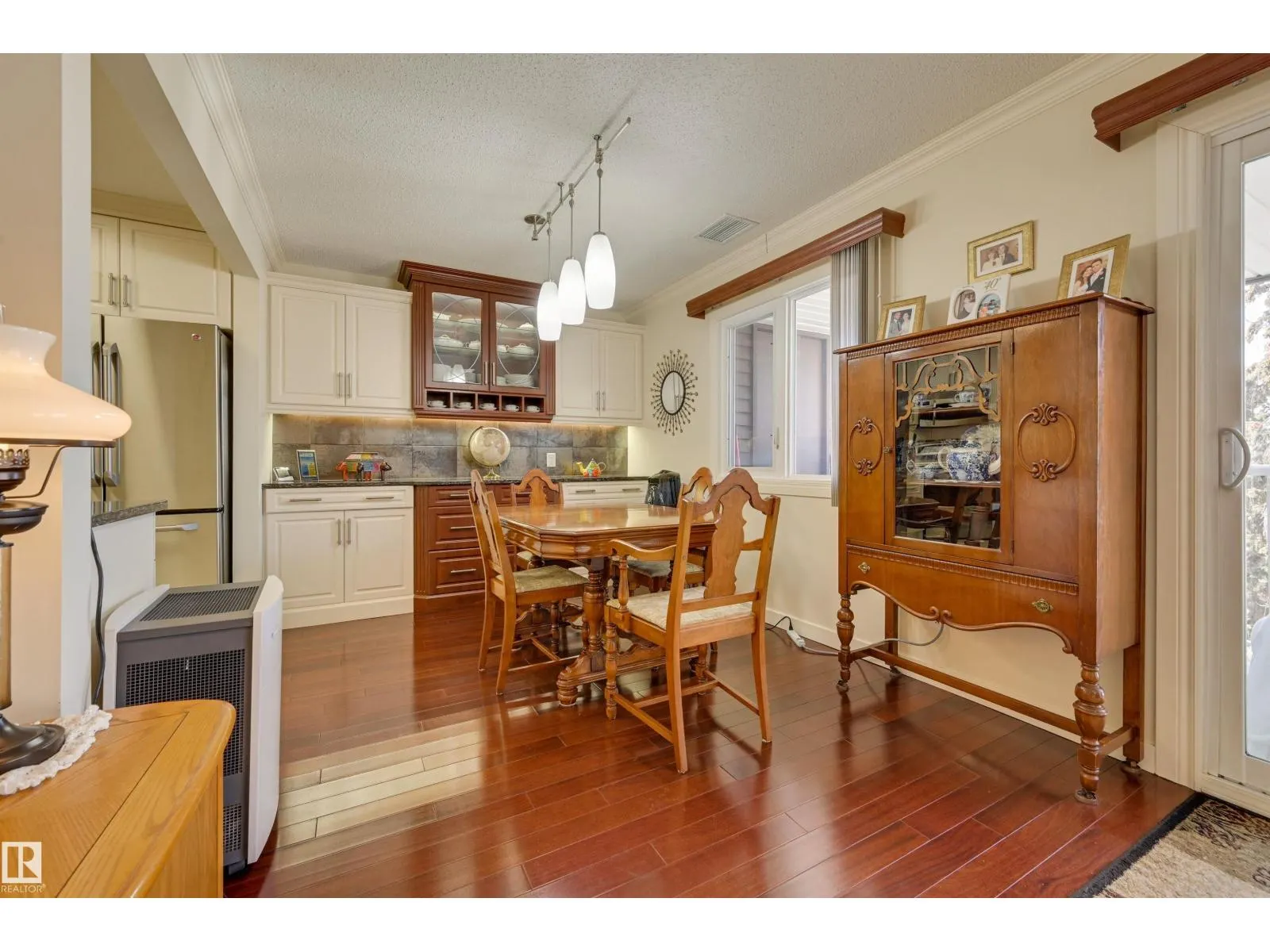 #408 14810 51 AV NW