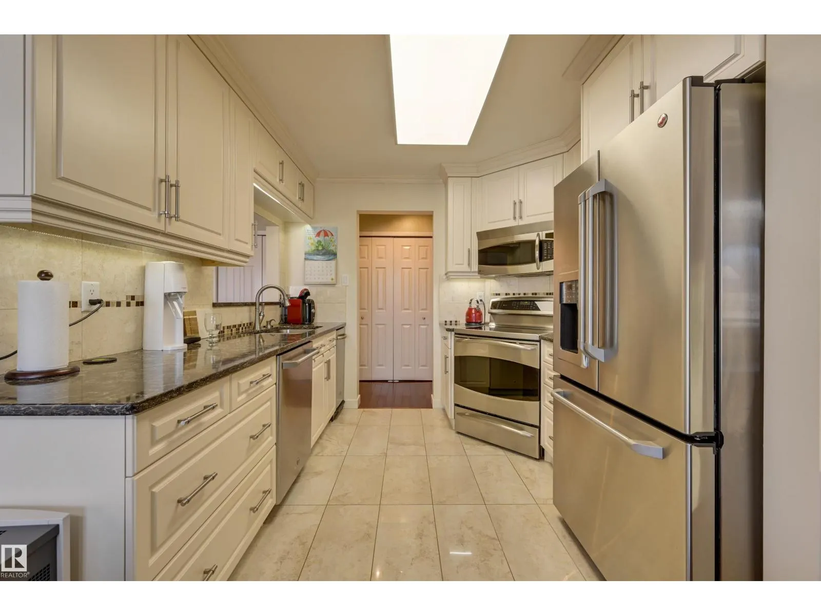 #408 14810 51 AV NW