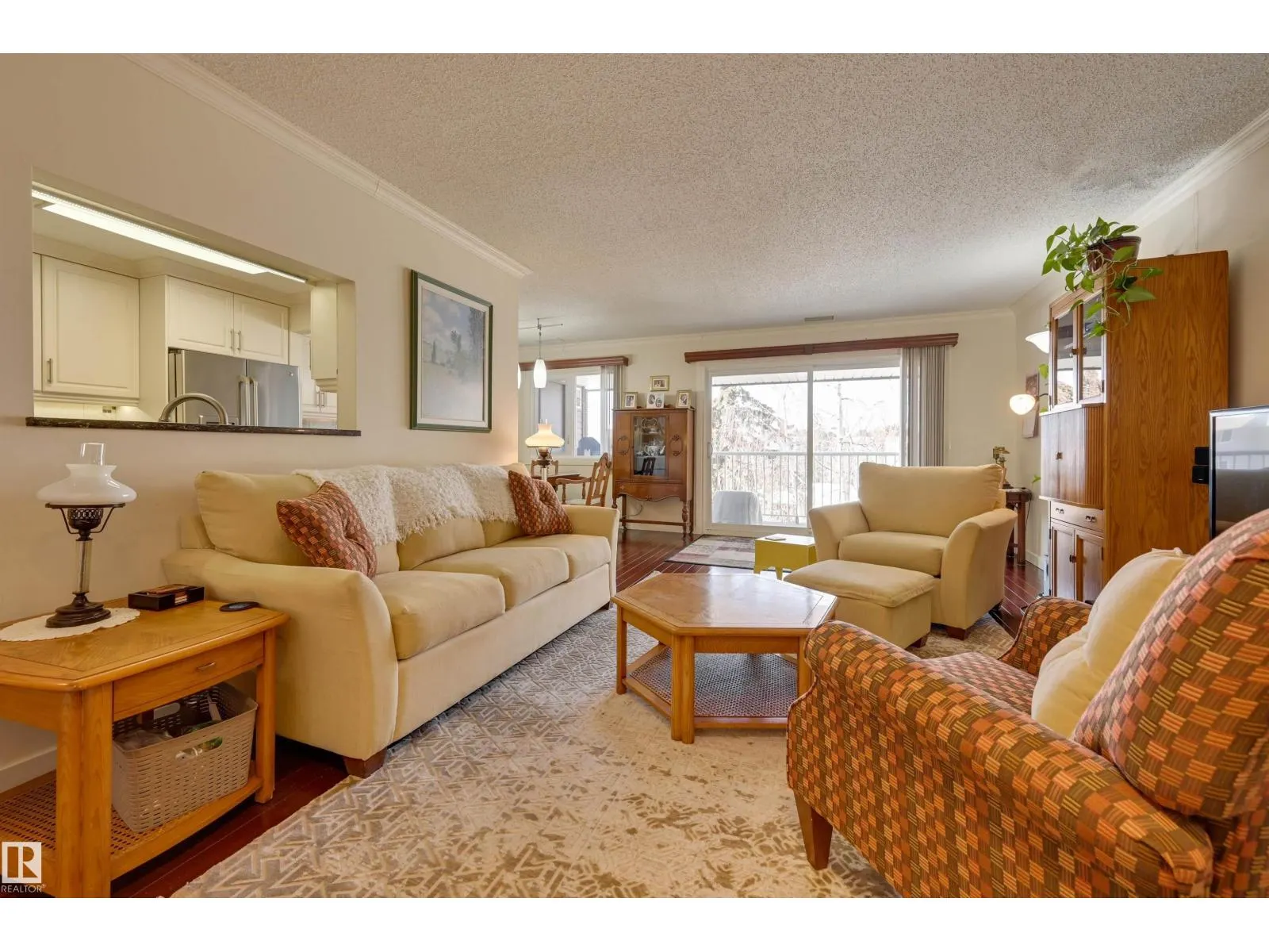 #408 14810 51 AV NW