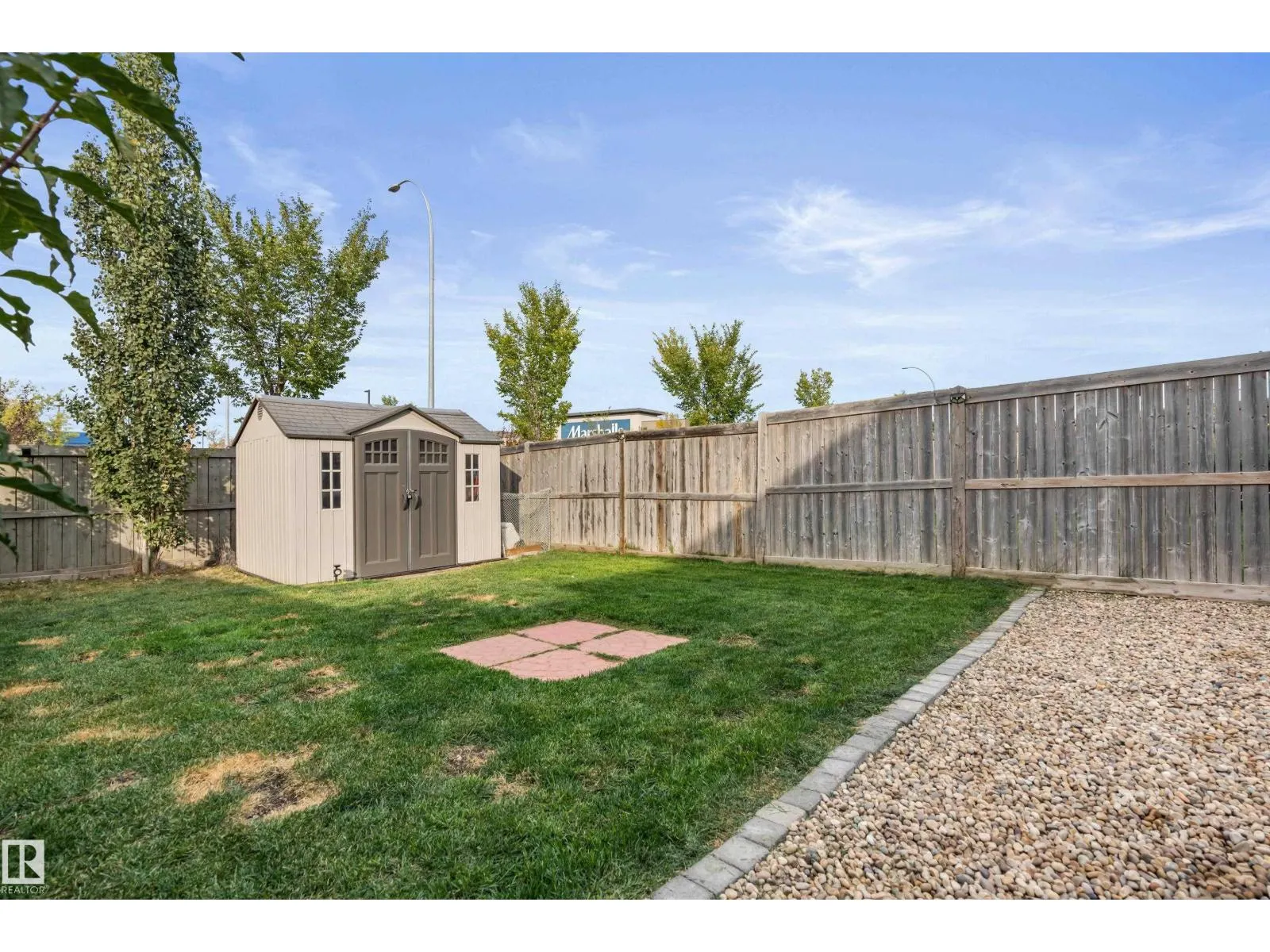 7574 ELLESMERE WY