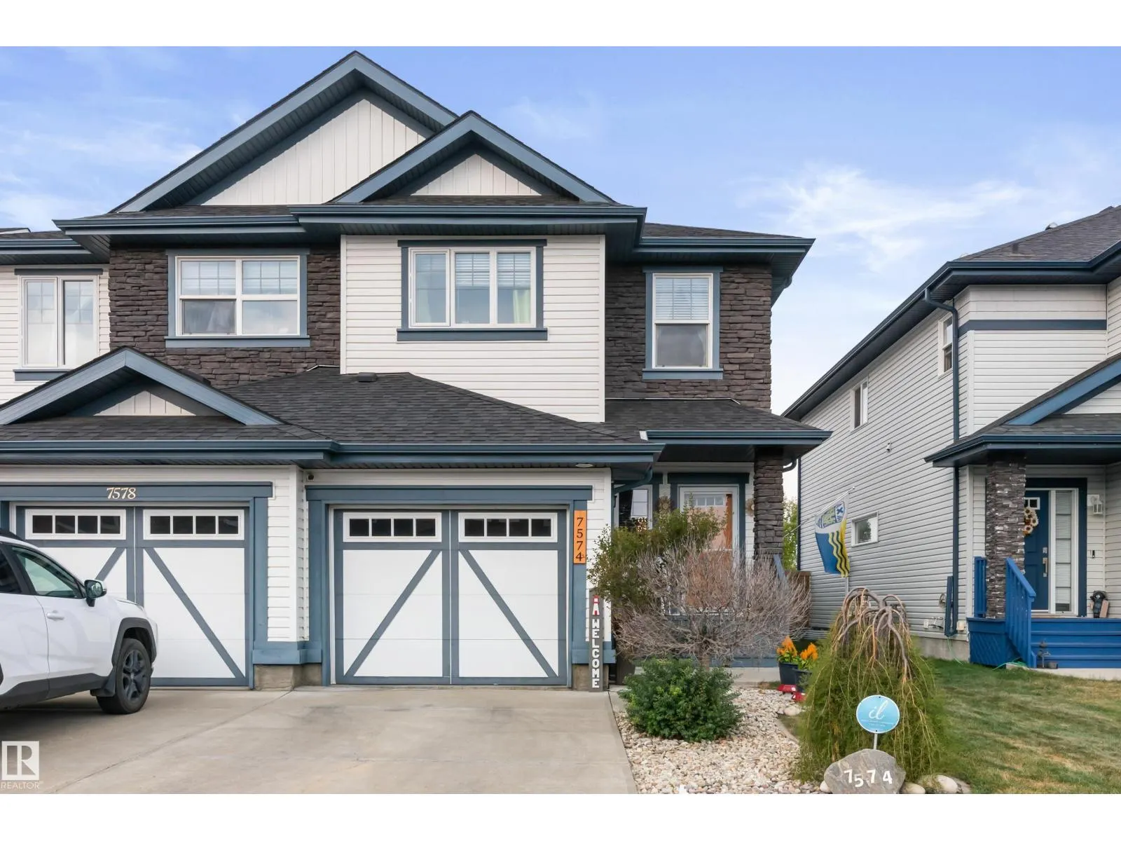 7574 ELLESMERE WY