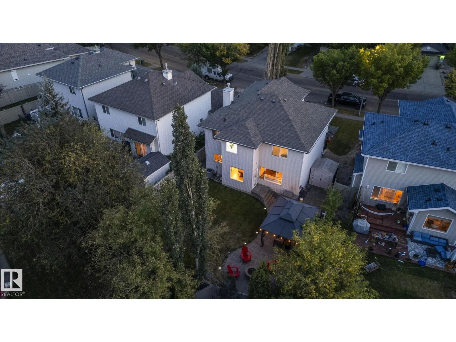 185 ERIN RIDGE DR